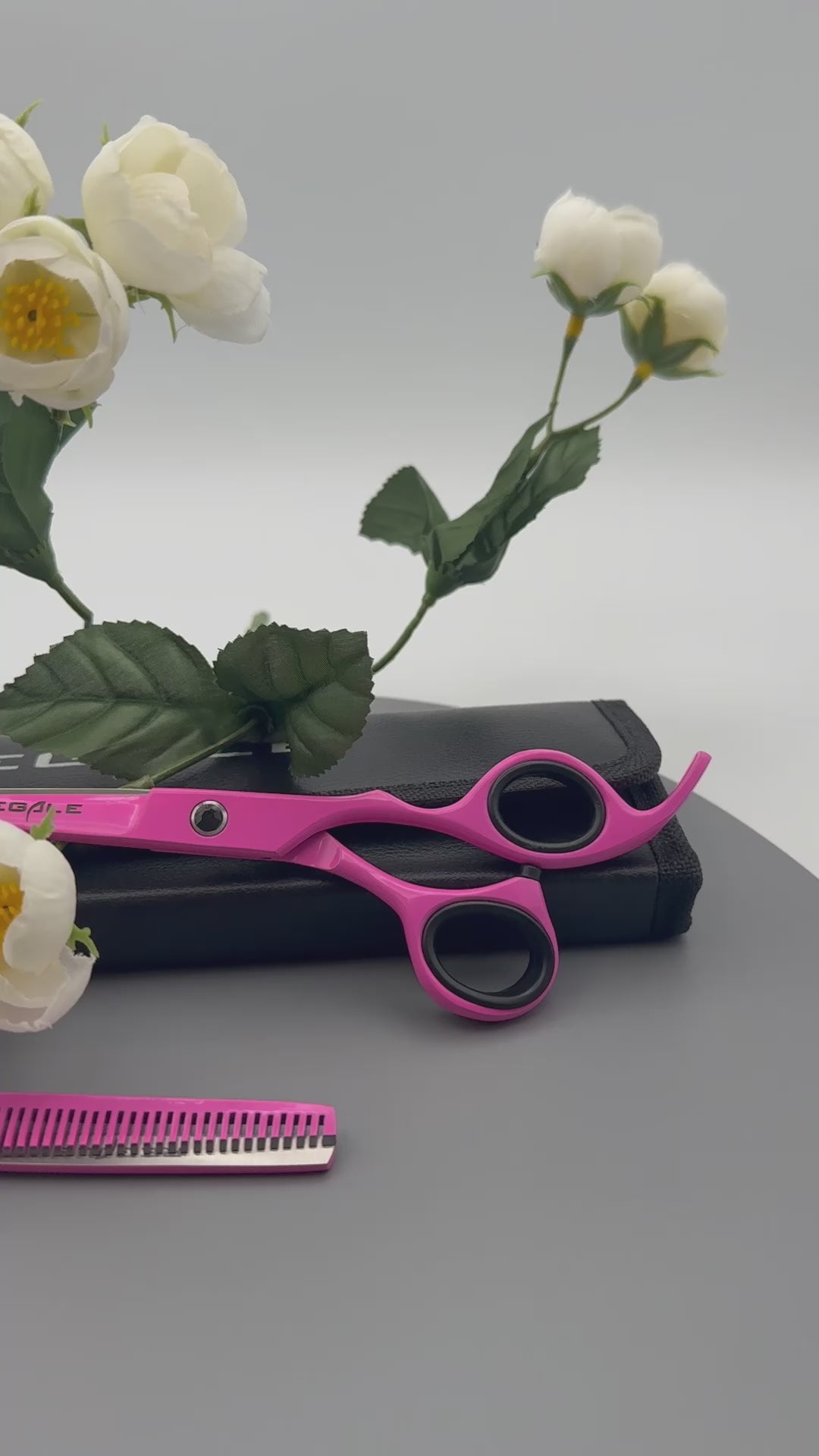 REGALE Professional 4-Piece Pink Barber Kit | Cutting Shear